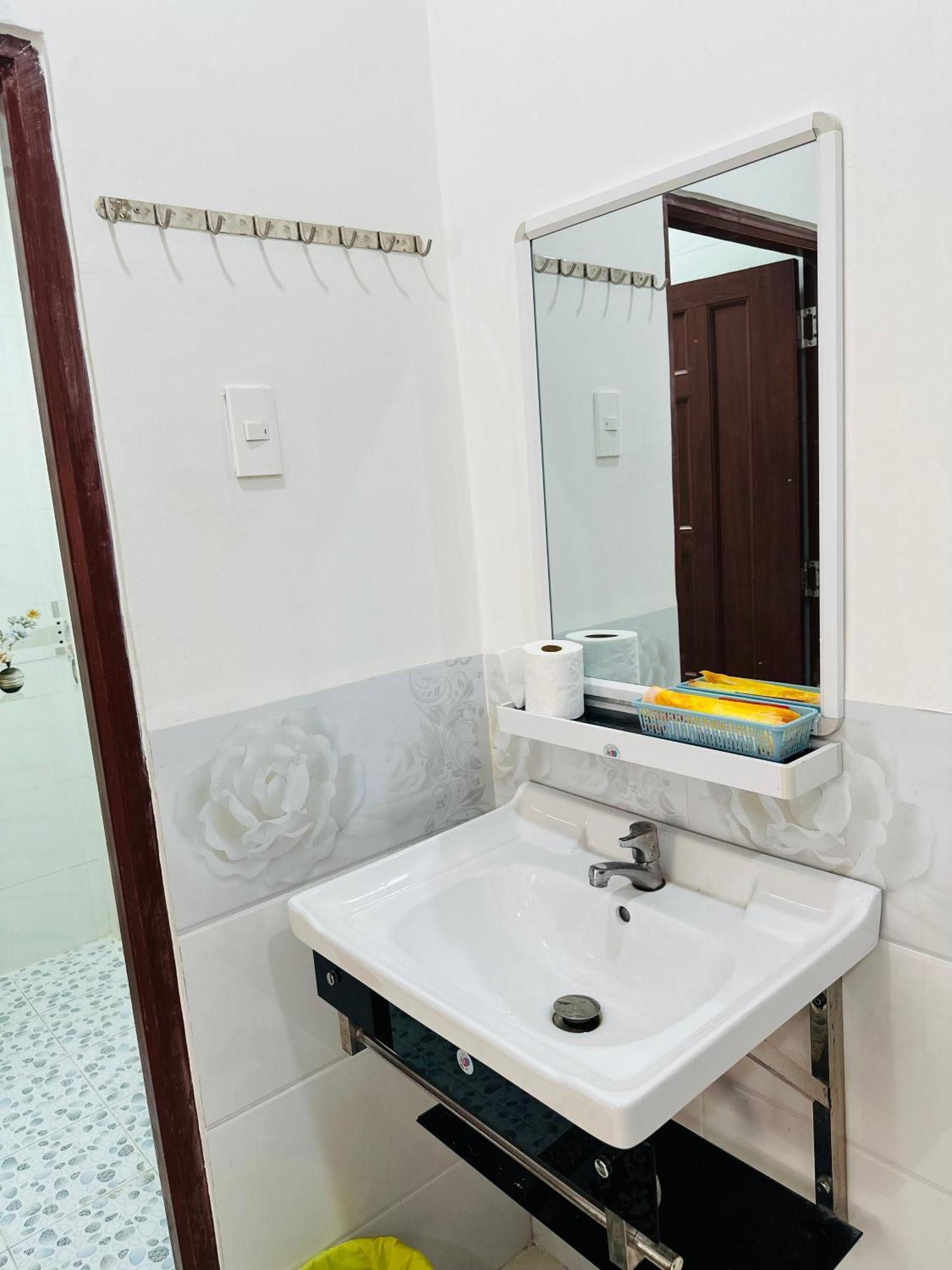 Motel Cason Чау Док Екстериор снимка