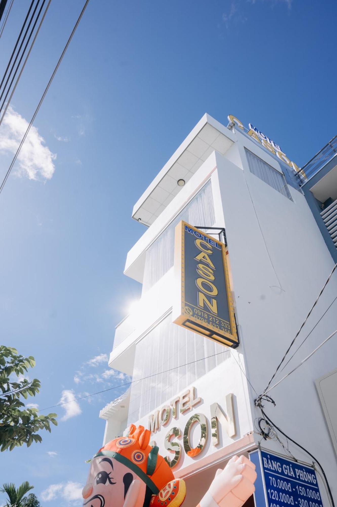 Motel Cason Чау Док Екстериор снимка