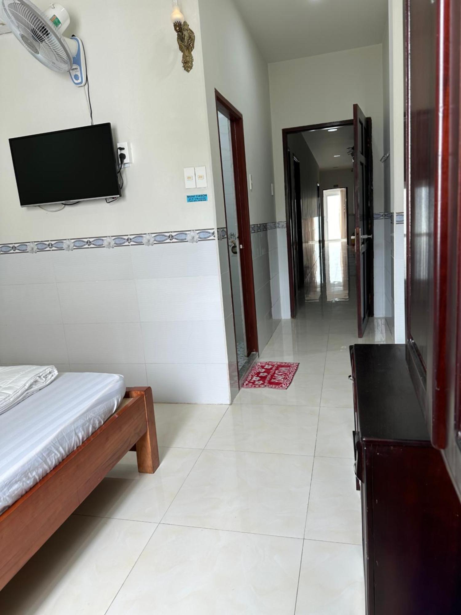 Motel Cason Чау Док Екстериор снимка
