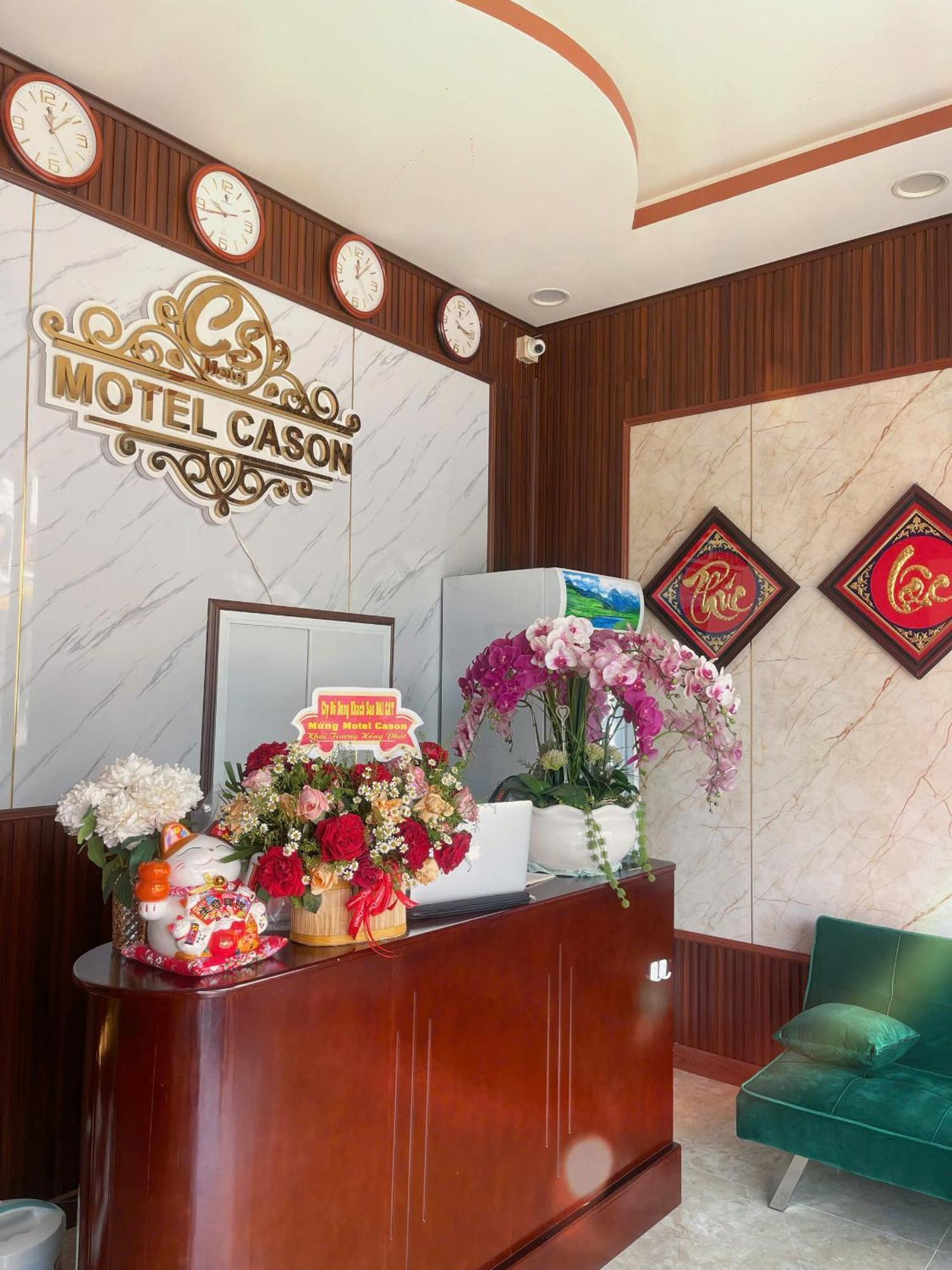 Motel Cason Чау Док Екстериор снимка